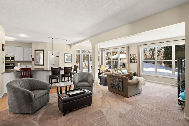 15960 22nd Place N, Plymouth, MN 55447