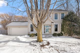 15960 22nd Place N, Plymouth, MN 55447