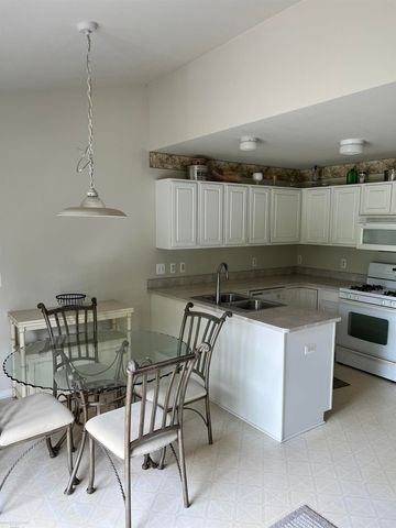 21191 Clear Creek Boulevard, Clinton Twp, MI 48036