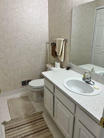 21191 Clear Creek Boulevard, Clinton Twp, MI 48036