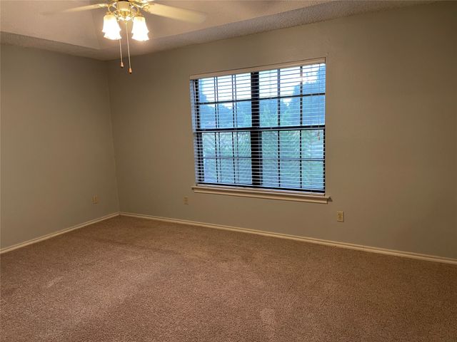 2705 Cummings Drive, Bedford, TX 76021