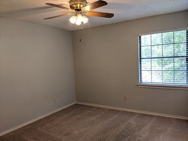 2705 Cummings Drive, Bedford, TX 76021