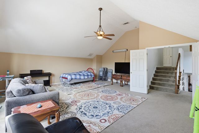 5512 Oak Chase Dr, Antioch, TN 37013