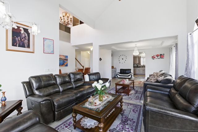 5512 Oak Chase Dr, Antioch, TN 37013