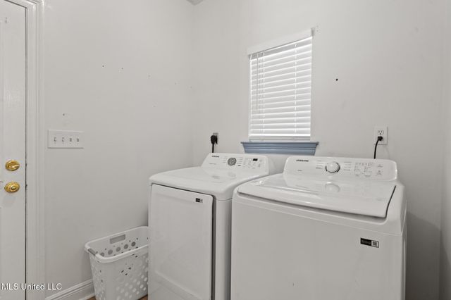 8421 Makiki Drive, Diamondhead, MS 39525