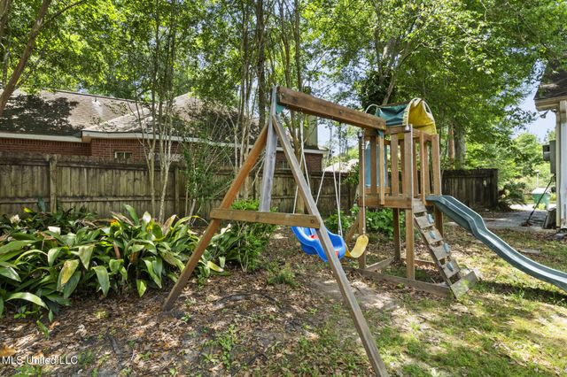 8421 Makiki Drive, Diamondhead, MS 39525