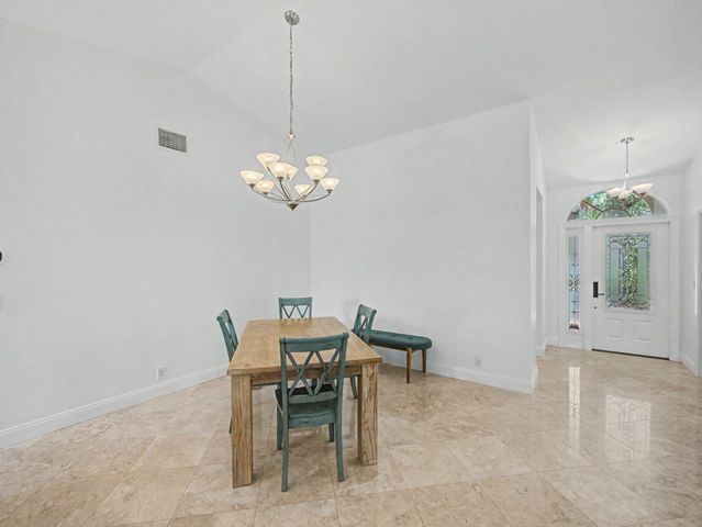 10109 Oak Bark Lane, Palm Beach Gardens, FL 33410