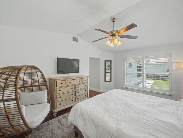 10109 Oak Bark Lane, Palm Beach Gardens, FL 33410