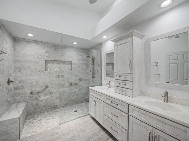 10109 Oak Bark Lane, Palm Beach Gardens, FL 33410