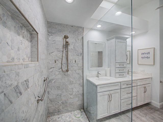10109 Oak Bark Lane, Palm Beach Gardens, FL 33410