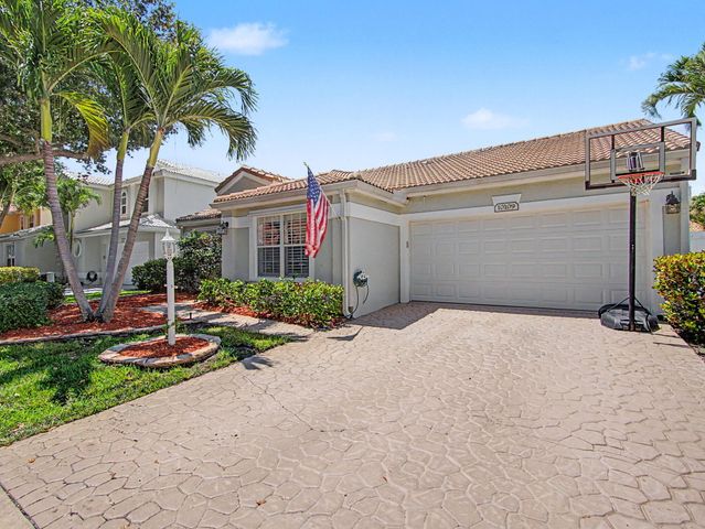 10109 Oak Bark Lane, Palm Beach Gardens, FL 33410