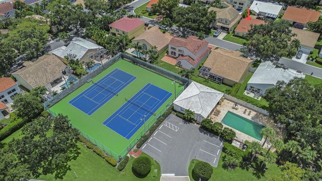 10109 Oak Bark Lane, Palm Beach Gardens, FL 33410