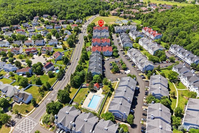 23 Prestwick Way, Edison, NJ 08820