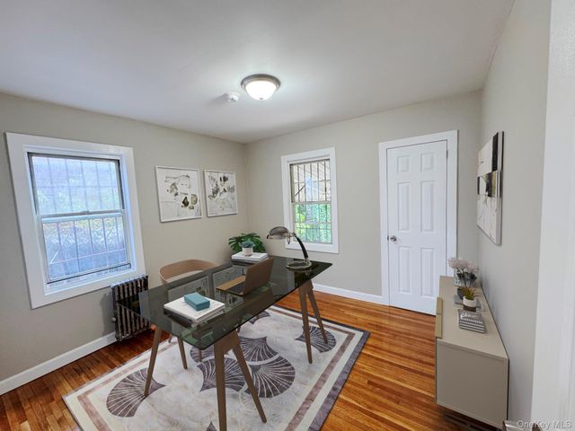 11442 204th Street, Saint Albans, NY 11412