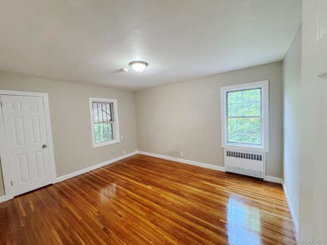 11442 204th Street, Saint Albans, NY 11412