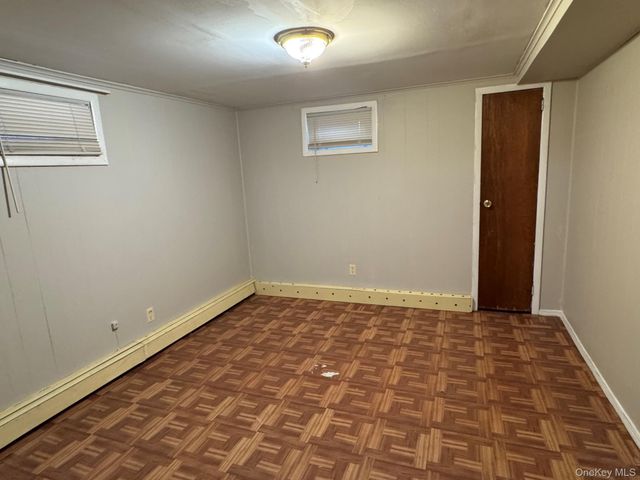 11442 204th Street, Saint Albans, NY 11412
