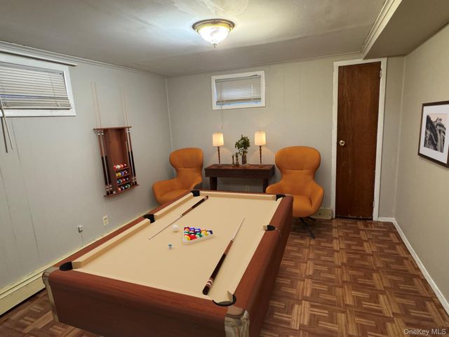 11442 204th Street, Saint Albans, NY 11412