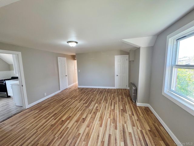 11442 204th Street, Saint Albans, NY 11412