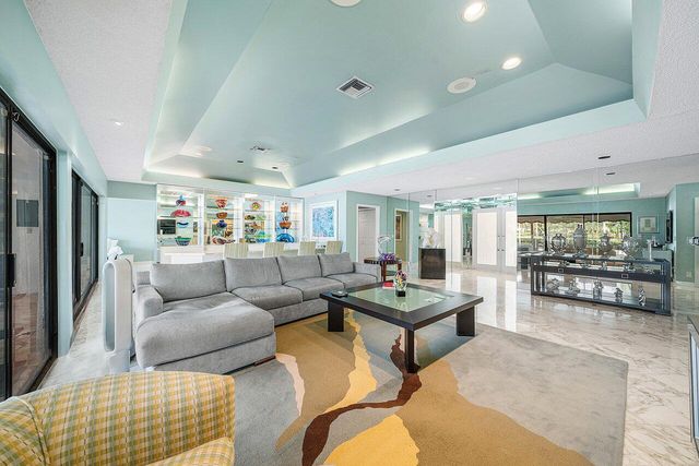 4705 Tree Fern Drive, Delray Beach, FL 33445