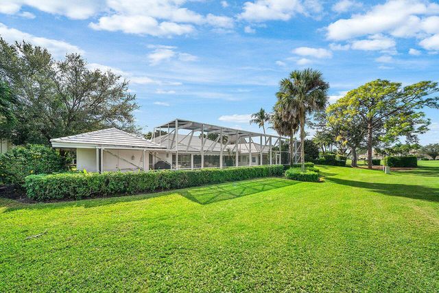 4705 Tree Fern Drive, Delray Beach, FL 33445