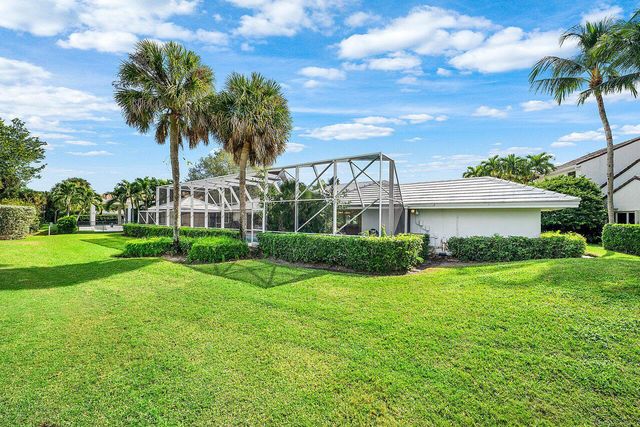 4705 Tree Fern Drive, Delray Beach, FL 33445
