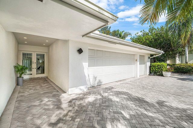 4705 Tree Fern Drive, Delray Beach, FL 33445
