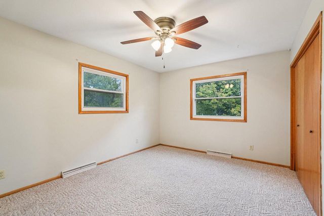 N7427 Hillendale PARKWAY, Beaver Dam, WI 53916