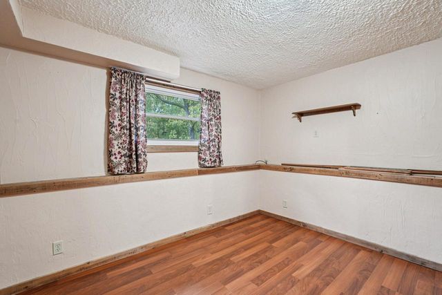 N7427 Hillendale PARKWAY, Beaver Dam, WI 53916