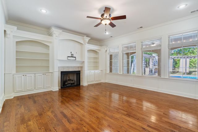 4111 SIR THOPAS DR, Southaven, MS 38672