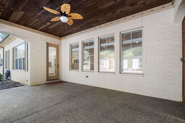 4111 SIR THOPAS DR, Southaven, MS 38672