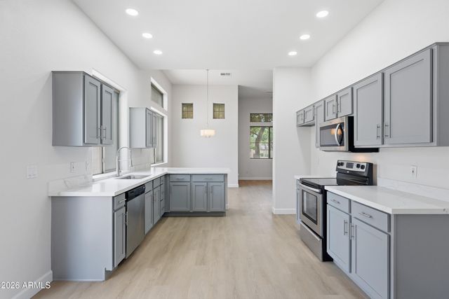 3323 N 142ND Drive, Goodyear, AZ 85395