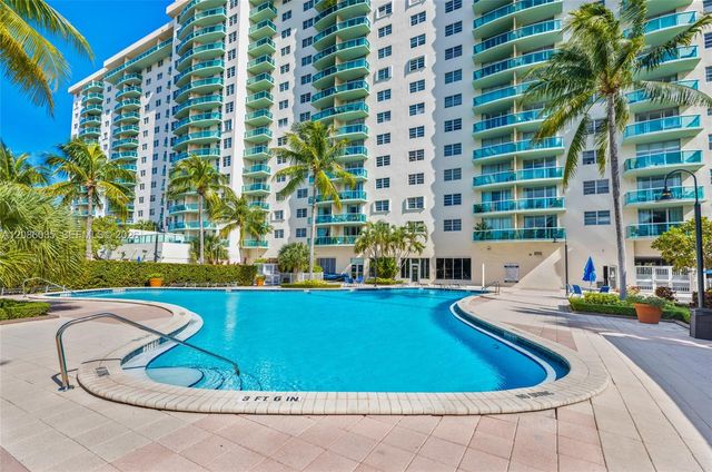 19390 Collins Avenue 1520, Sunny Isles Beach, FL 33160