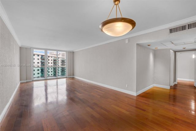 19390 Collins Avenue 1520, Sunny Isles Beach, FL 33160