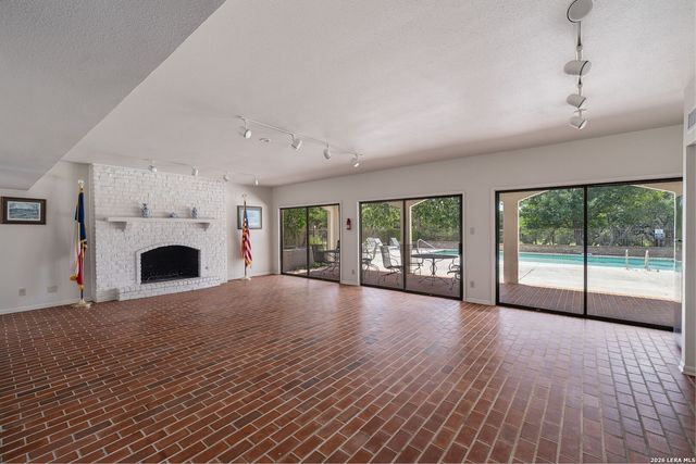 4325 Muirfield, San Antonio, TX 78229