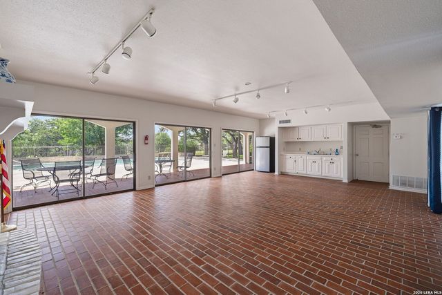 4325 Muirfield, San Antonio, TX 78229