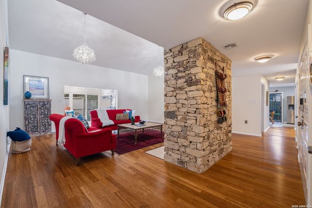 4325 Muirfield, San Antonio, TX 78229
