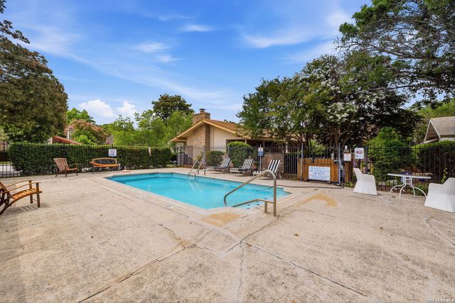 4325 Muirfield, San Antonio, TX 78229