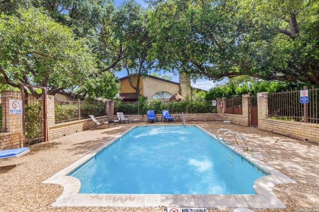 4325 Muirfield, San Antonio, TX 78229