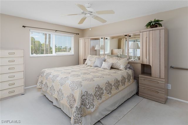 5515 Rattlesnake Hamm RD 205, Naples, FL 34113