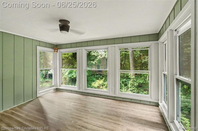 4863 Split Rail Drive, Brighton, MI 48114