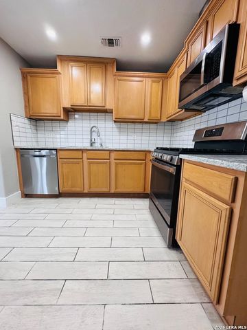 7259 NW Brandyridge, San Antonio, TX 78250