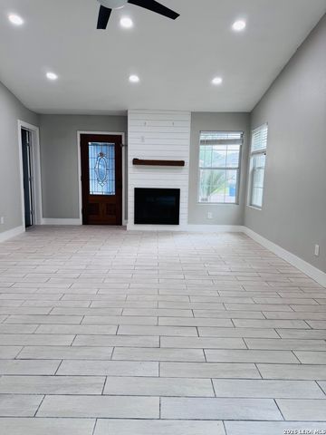 7259 NW Brandyridge, San Antonio, TX 78250