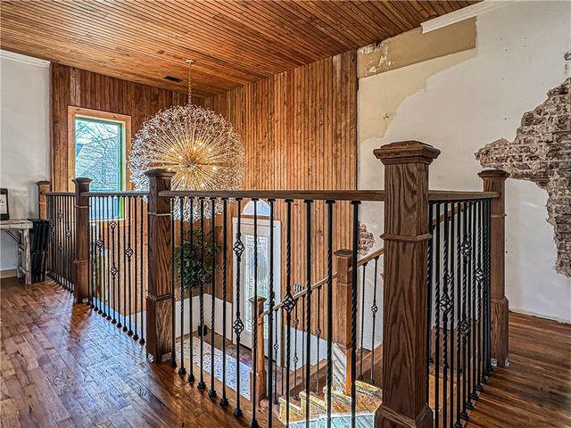 510 E Madison Avenue, Berryville, AR 72616