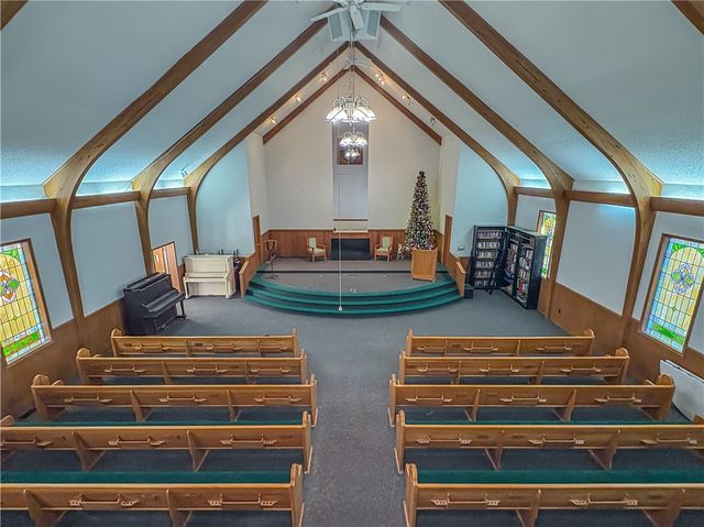 510 E Madison Avenue, Berryville, AR 72616