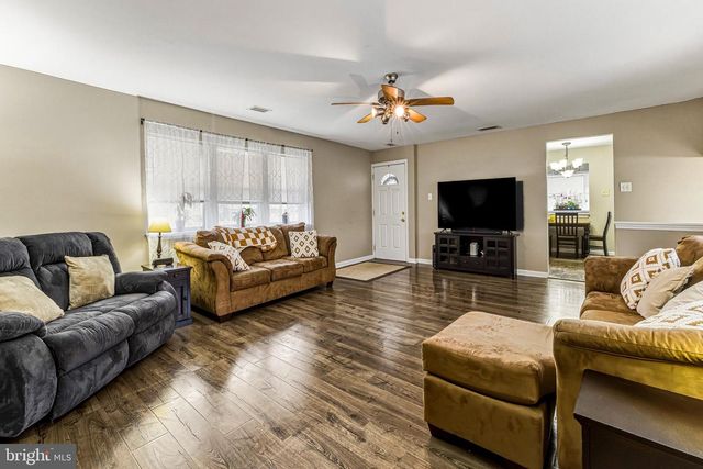 712 W WOOD AVE, Somerdale, NJ 08083