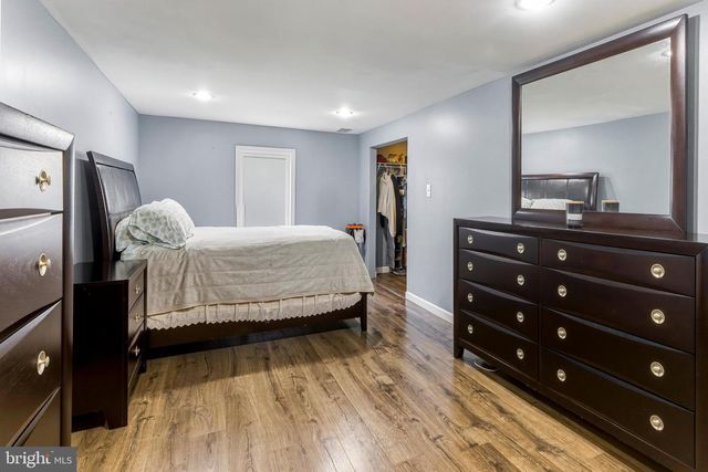 712 W WOOD AVE, Somerdale, NJ 08083