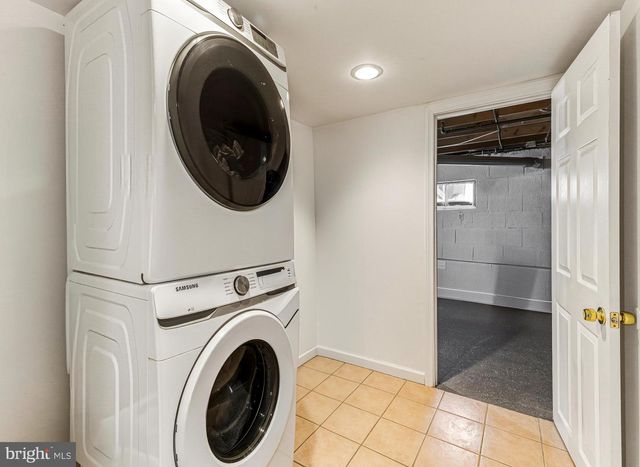 712 W WOOD AVE, Somerdale, NJ 08083