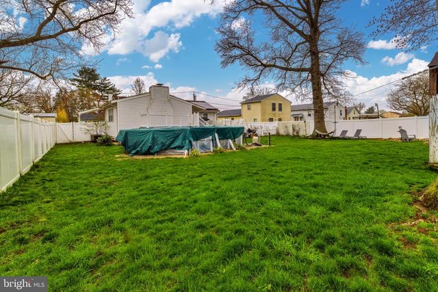 712 W WOOD AVE, Somerdale, NJ 08083