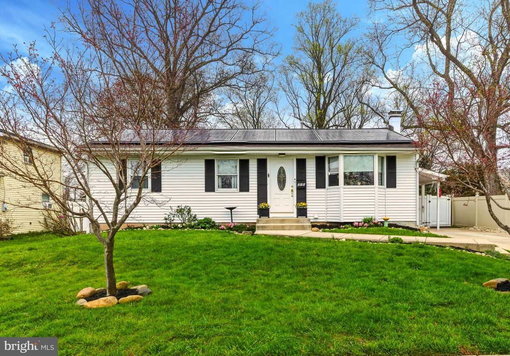 712 W WOOD AVE, Somerdale, NJ 08083