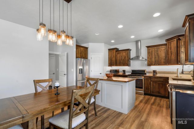 1210 Cole St, Kimberly, ID 83341